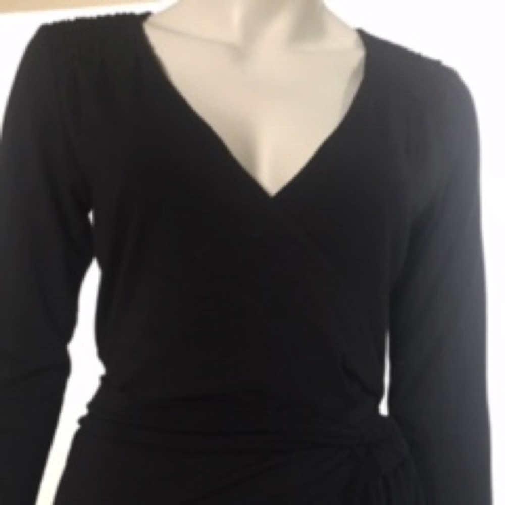 NWT Laundry by Shelli Segal Wrap Blouse M NWT